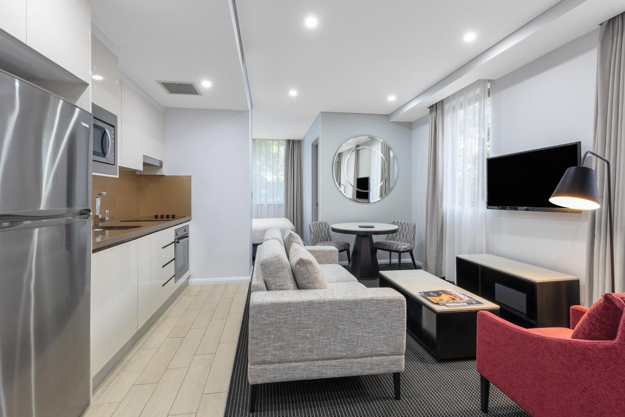 Meriton Suites North Ryde Sydney Exteriör bild